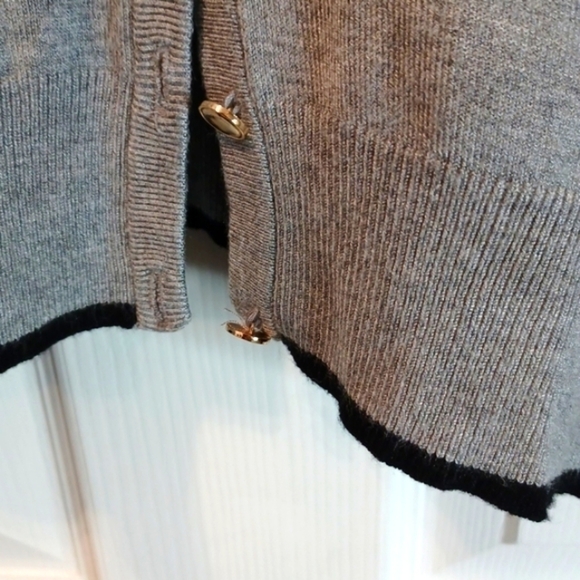 Philosphy Sweater - Picture 4 of 9